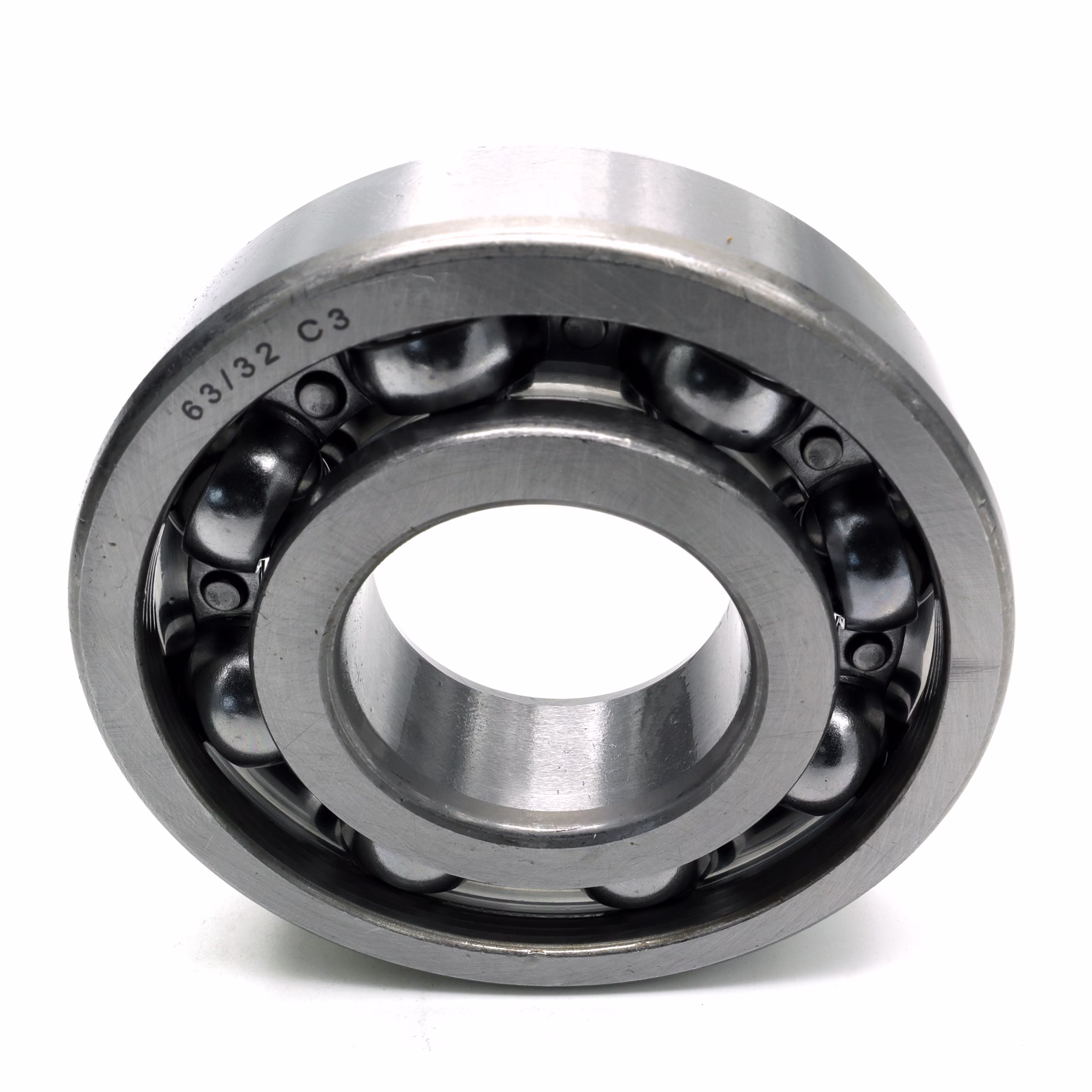 Spare part compatible with Hytrack DL-A010100-00 Deep groove ball bearing 32x75x20mm PPE08559 Spare part compatible with Hytrack DL-A010100-00 Deep groove ball bearing 32x75x20mm Discover our wide range of spare parts for your favorite machines. From motorcycle parts to wheel bearing kits, you'll find everything you need to keep your vehicles in to