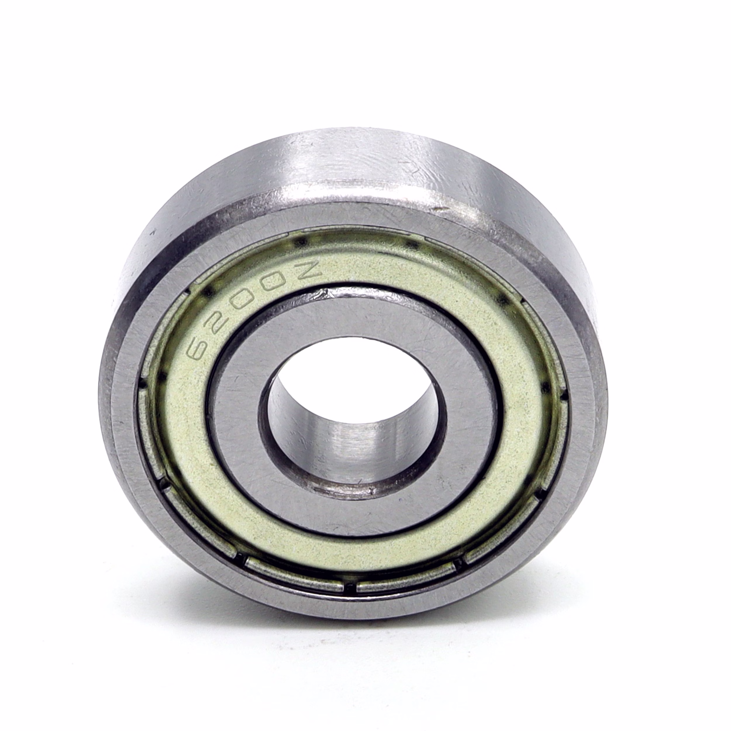 Spare part compatible with Hytrack HY11001 Deep groove ball bearing 10x30x9mm PPE08564 Spare part compatible with Hytrack HY11001 Deep groove ball bearing 10x30x9mm Discover our wide range of spare parts for your favorite machines. From motorcycle parts to wheel bearing kits, you'll find everything you need to keep your vehicles in top shape