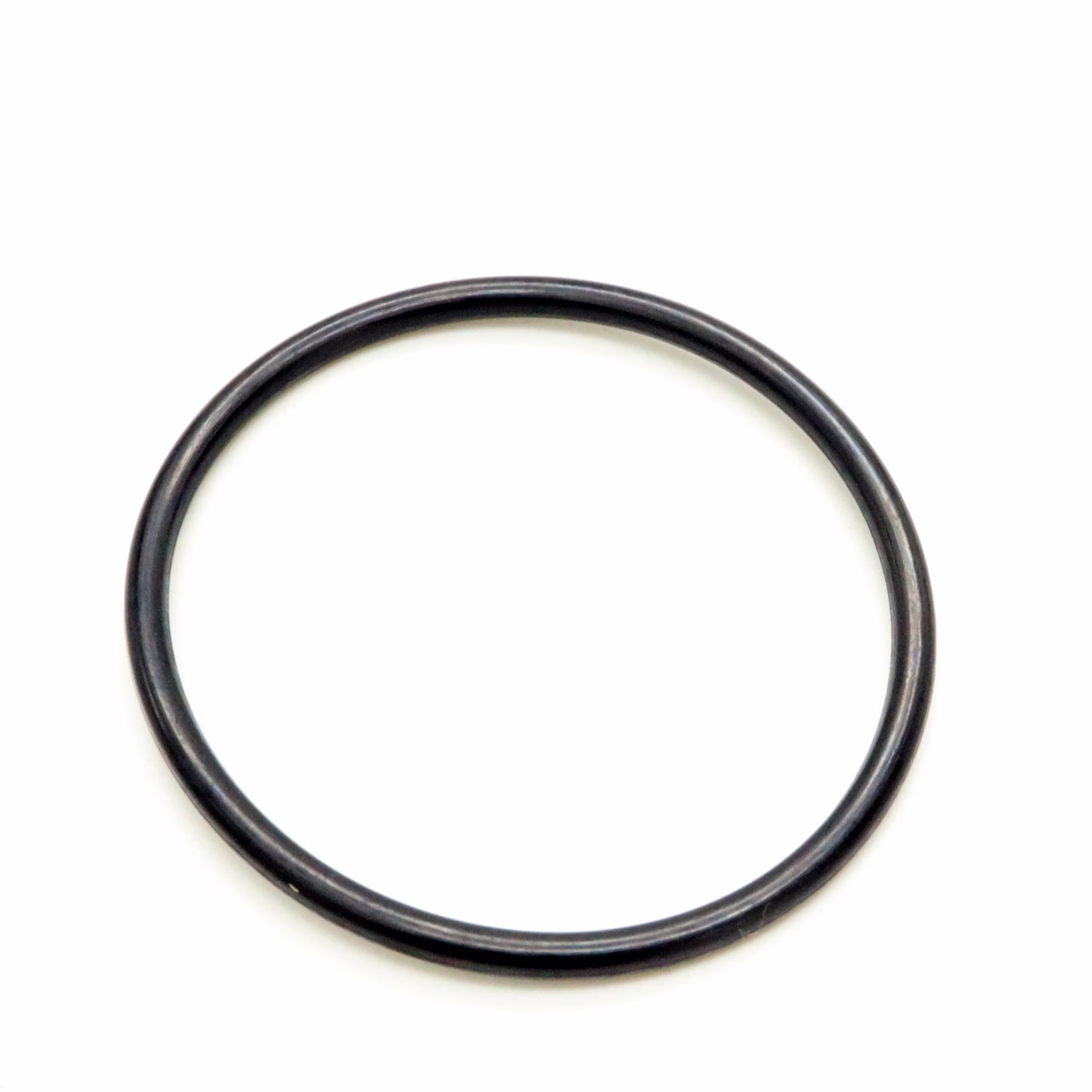 Pièce de rechange compatible avec BMW 11417729645 Joint torique 33x2mm PPE08569 Pièce de rechange compatible avec BMW 11417729645 Joint torique 33x2mm Découvre notre vaste gamme de pièces détachées pour tes engins préférés. Des pièces détachées pour moto aux kits de roulements de roue, tu trouveras tout ce dont tu as besoin pour garde