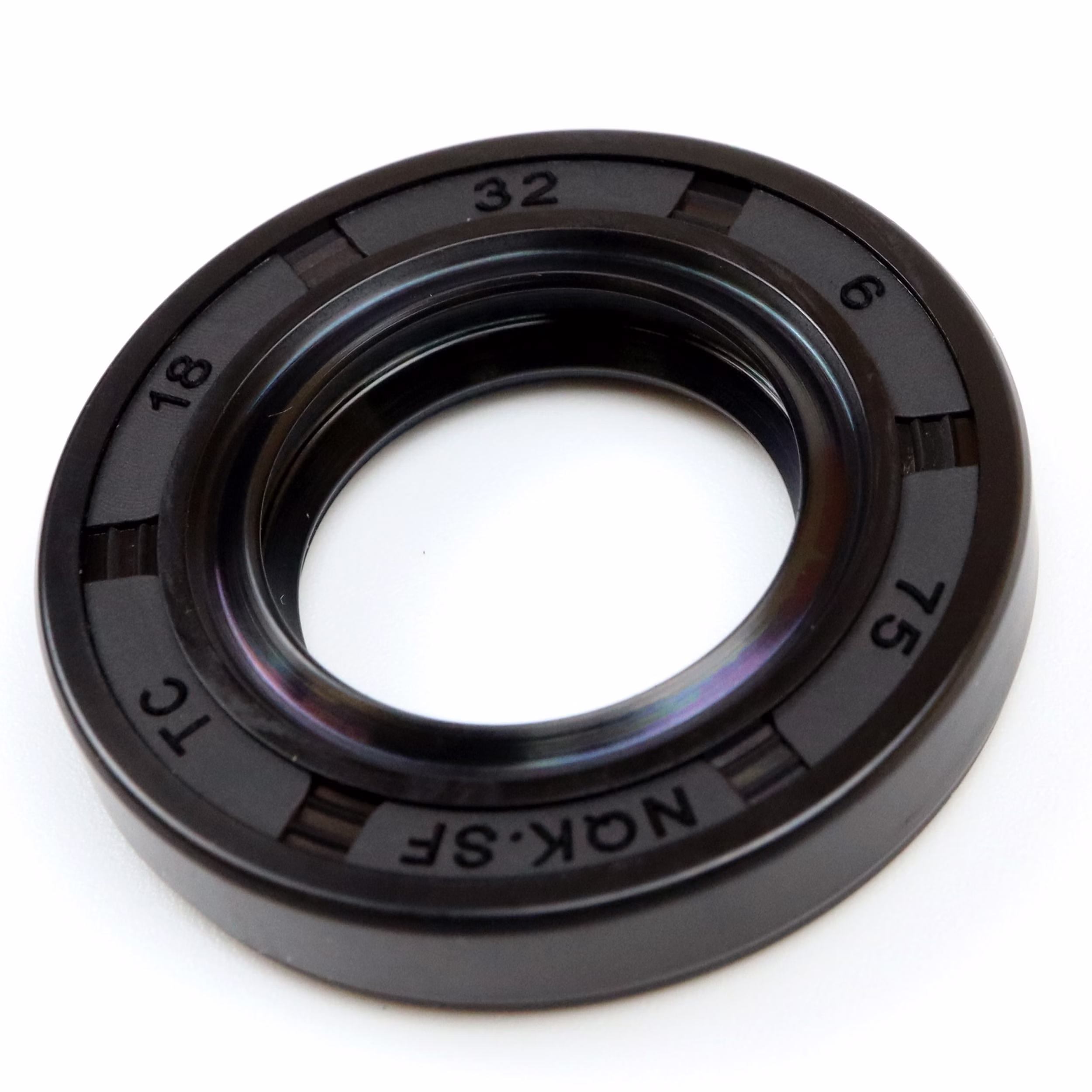 Oil seal 18x32x6mm NBR 70 DIN 3760 ISO 6194 PP040869 Oil seal NBR 70 DIN 3760 ISO 6194 18x32x6mm