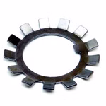 Piastra di bloccaggio MB5 25x42x1.25mm secondo DIN 5406 PP180013 Le rondelle di sicurezza a norma DIN 5406 sono componenti speciali utilizzati per fissare i dadi per alberi, in particolare i controdadi a norma DIN 981 KM, e altri componenti sugli alberi.