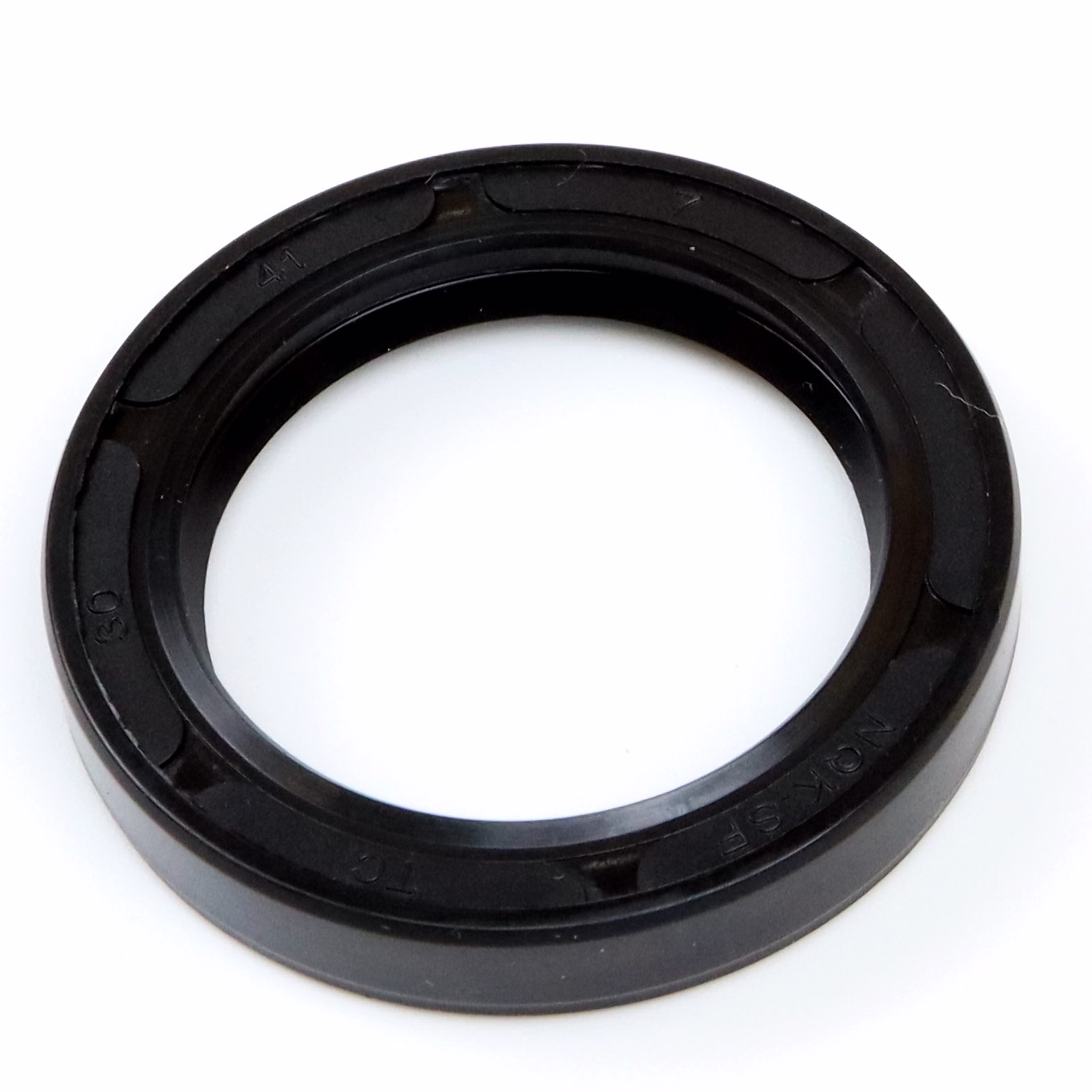 Pièce détachée compatible avec Voge 380650851-0001 Joint d'arbre 30x41x7mm PPE08711 Pièce détachée compatible avec Voge 380650851-0001 Joint d'arbre 30x41x7mm Découvre notre vaste gamme de pièces détachées pour tes engins préférés. Des pièces détachées pour moto aux kits de roulements de roue, tu trouveras tout ce dont tu as besoin pour g