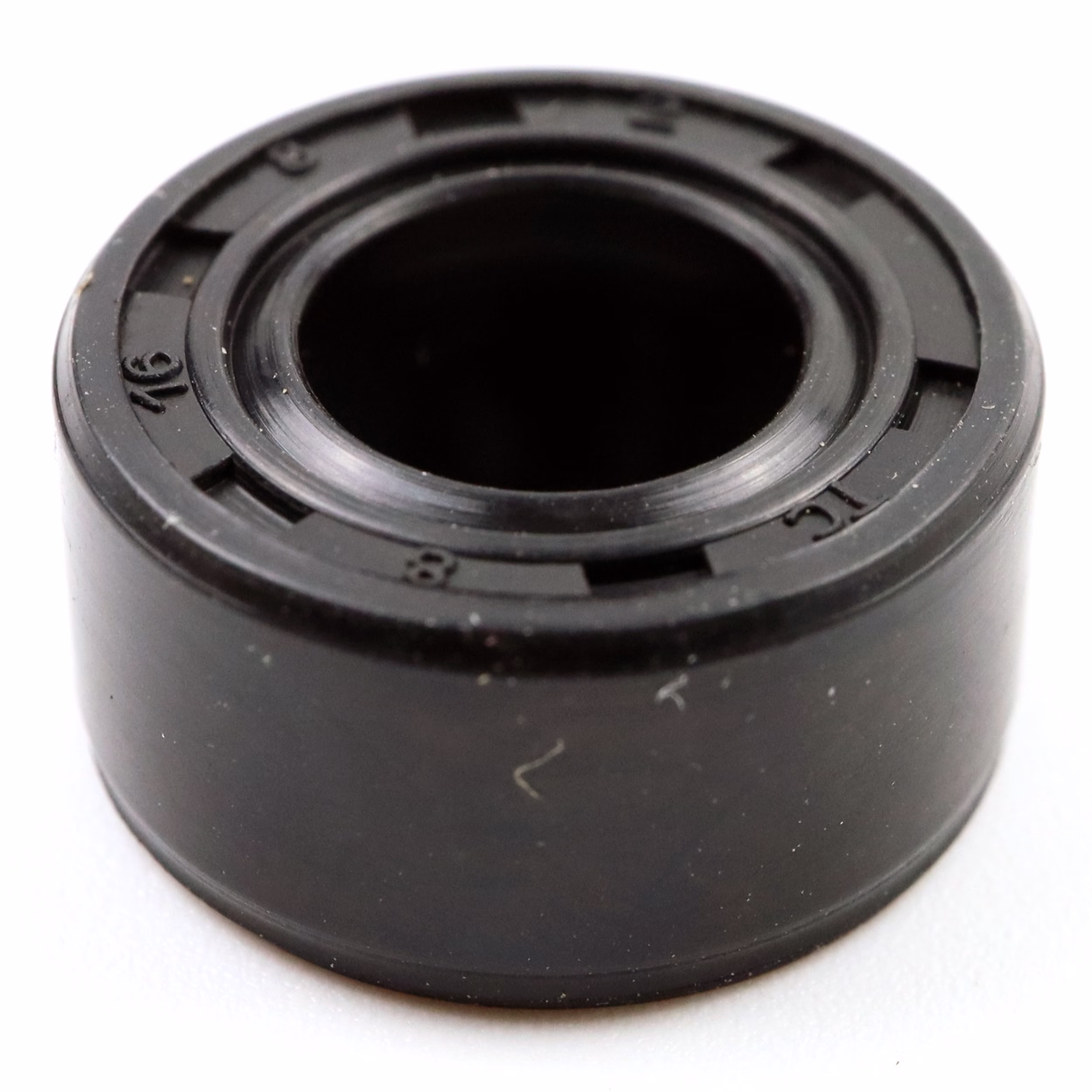 Paraolio 8x16x8mm NBR 70 DIN 3760 ISO 6194 PP041476 Paraolio NBR 70 DIN 3760 ISO 6194 8x16x8mm