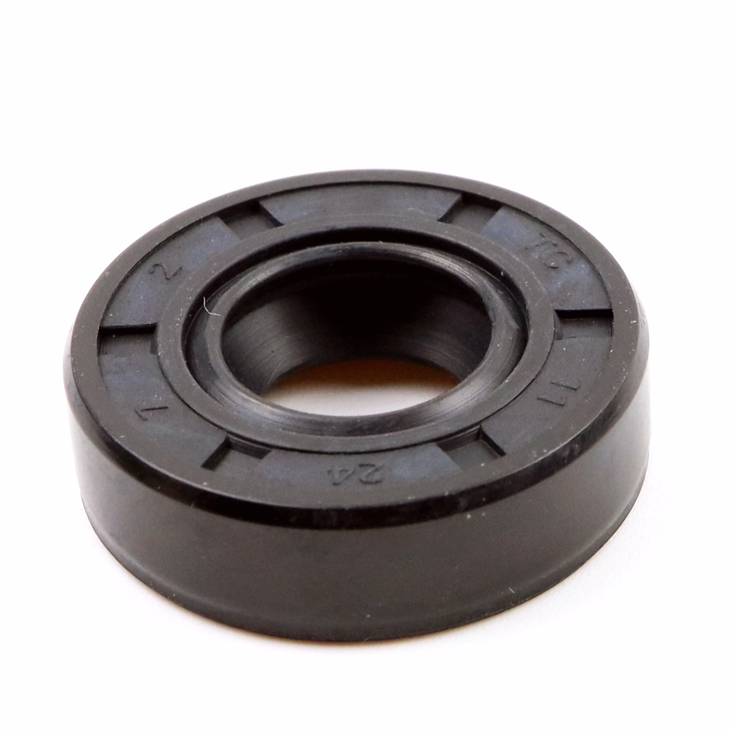 Oil seal 11x24x7mm NBR 70 DIN 3760 ISO 6194 PP041524 Oil seal NBR 70 DIN 3760 ISO 6194 11x24x7mm