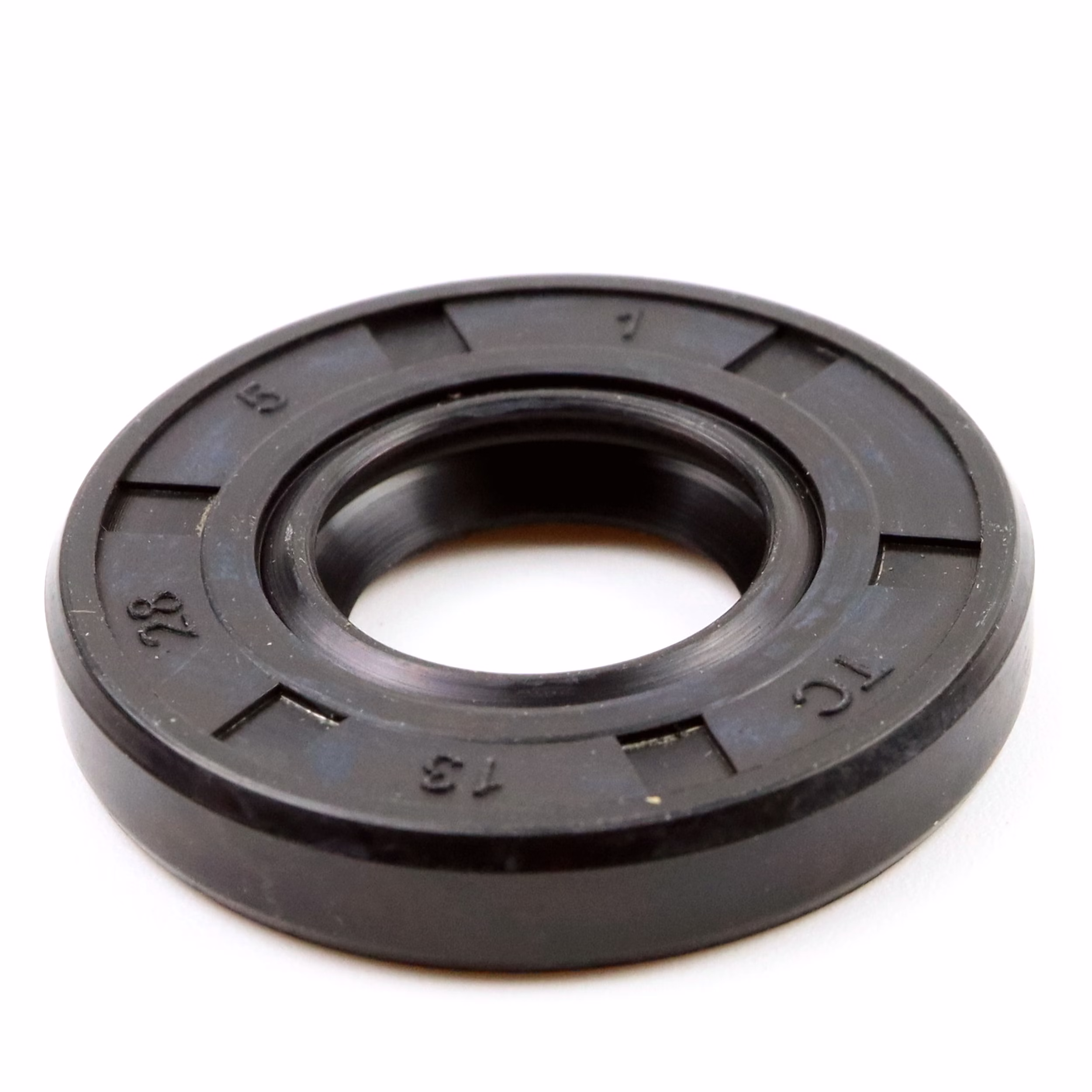 Sello de aceite 13x28x5mm NBR 70 DIN 3760 ISO 6194 PP041556 Retén NBR 70 DIN 3760 ISO 6194 13x28x5mm
