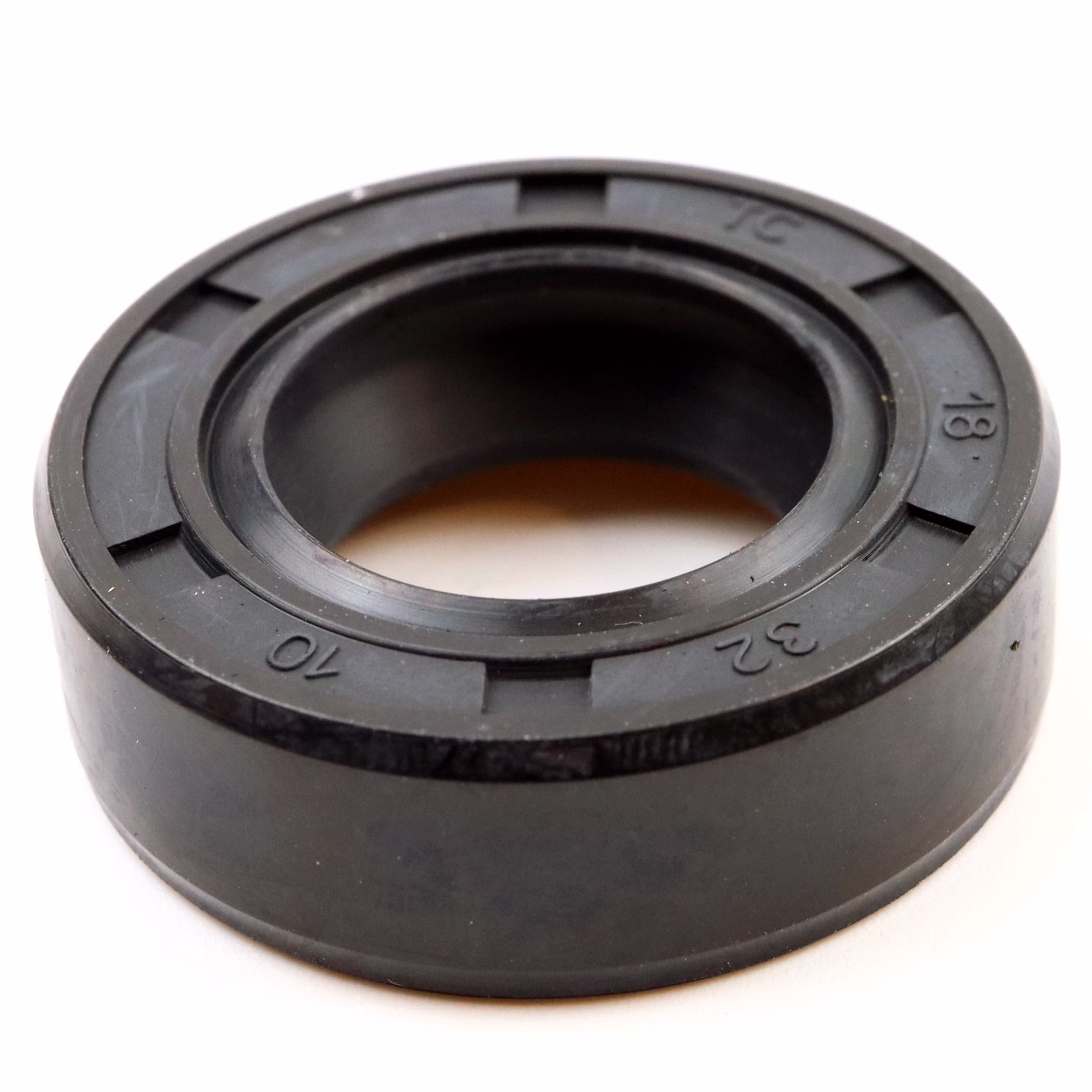 Paraolio 18x32x10mm NBR 70 DIN 3760 ISO 6194 PP041663 Paraolio NBR 70 DIN 3760 ISO 6194 18x32x10mm