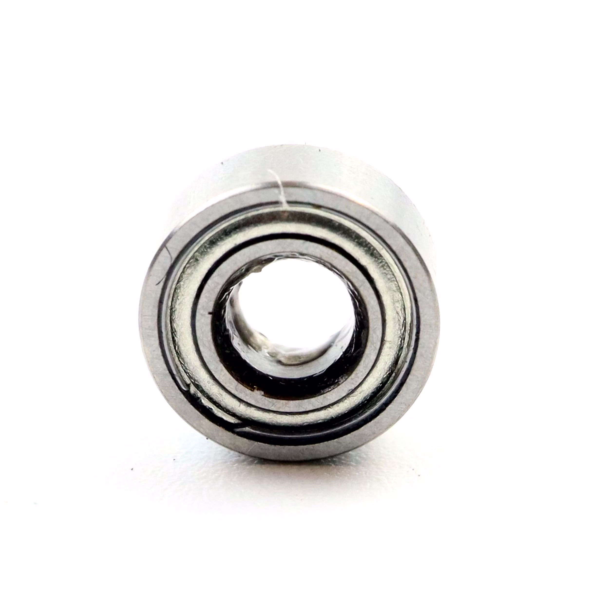 Cuscinetti a sfere a gola profonda 683 2Z 3x7x3mm DIN 625 ISO 15 PP010250 cuscinetto a sfere cuscinetto radiale macchina estrattore cuscinetto a grasso cuscinetto a sfere albero a sfere anello di tenuta disco di copertura gabbia in acciaio gomma alloggiamento stretto sciolto din 625 tabella cuscinetto volvente cuscinetto a stris