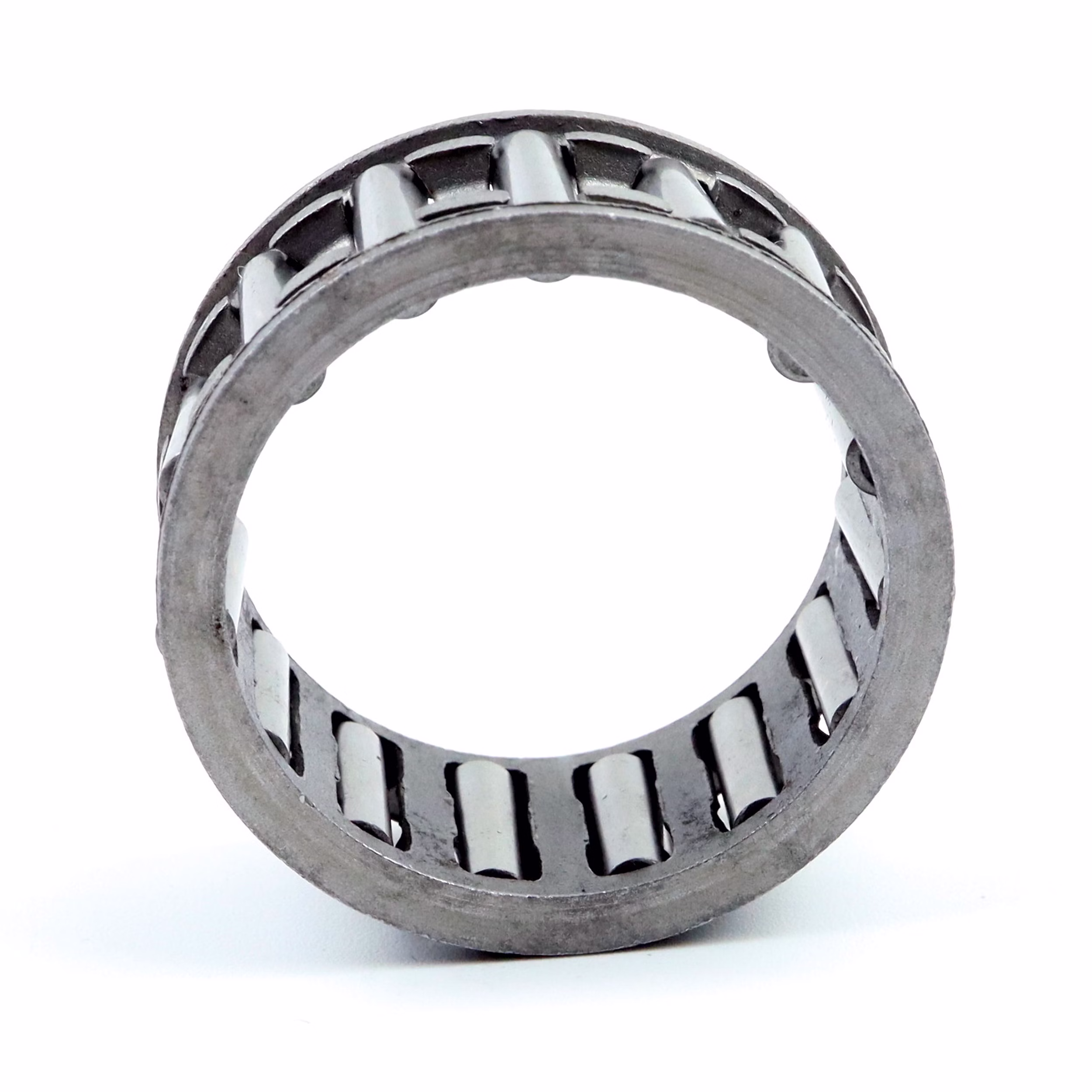 Recambio compatible con la corona de agujas Sherco 5885 rodamiento de agujas 28x35x16mm PPE08896 Recambio compatible con la corona de agujas Sherco 5885 rodamiento de agujas 28x35x16mm Descubre nuestra amplia gama de recambios para tus máquinas favoritas. Desde recambios para motos hasta kits de rodamientos de rueda, encontrarás todo lo que necesitas