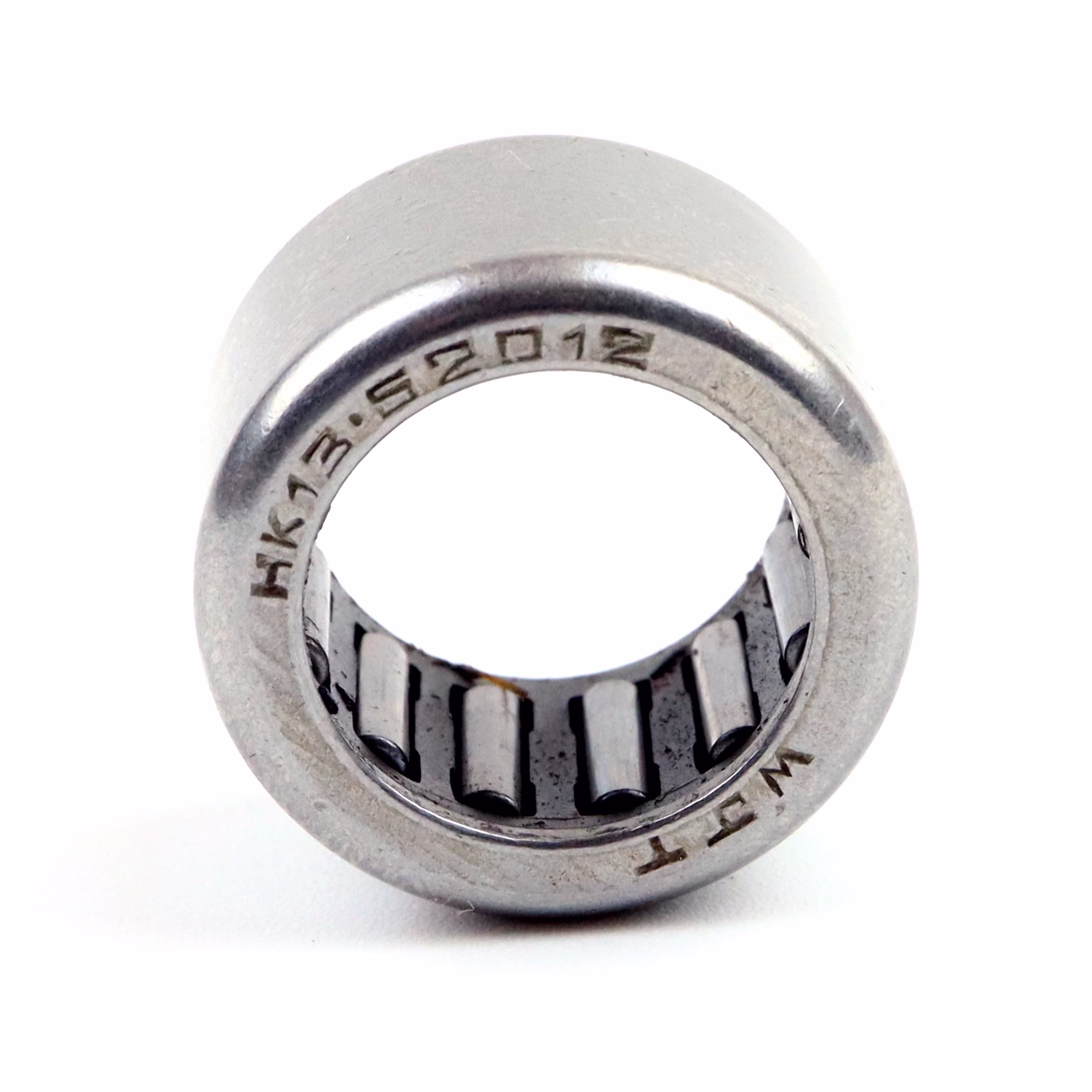 Ricambio compatibile con Honda 91101-141-008 Manicotto ad aghi 13,5x20x12mm PPE08929 Ricambio compatibile con Honda 91101-141-008 Manicotto ad aghi 13,5x20x12mm Scoprite la nostra ampia gamma di ricambi per le vostre macchine preferite. Dai ricambi per moto ai kit di cuscinetti per ruote, troverete tutto ciò che vi serve per mantenere i vo