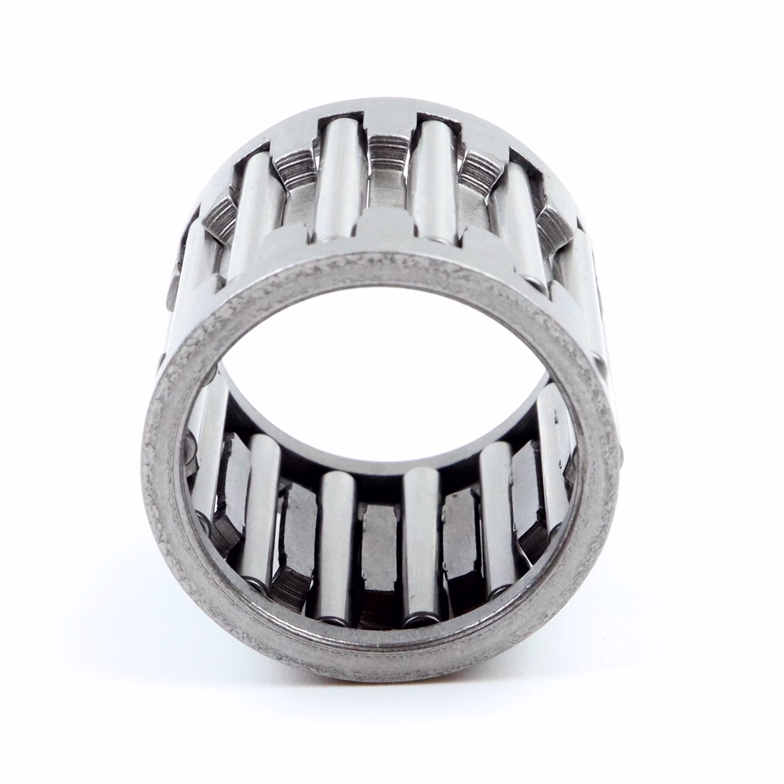 Ricambio compatibile con Ski-Doo 420832030 Cuscinetto a rullini e gabbia 21x27x24,7mm PPE08953 Ricambio compatibile con Ski-Doo 420832030 Cuscinetto a rullini e gabbia 21x27x24,7mm Scoprite la nostra ampia gamma di ricambi per le vostre macchine preferite. Dai ricambi per moto ai kit di cuscinetti per ruote, troverete tutto ciò che vi serve per mant