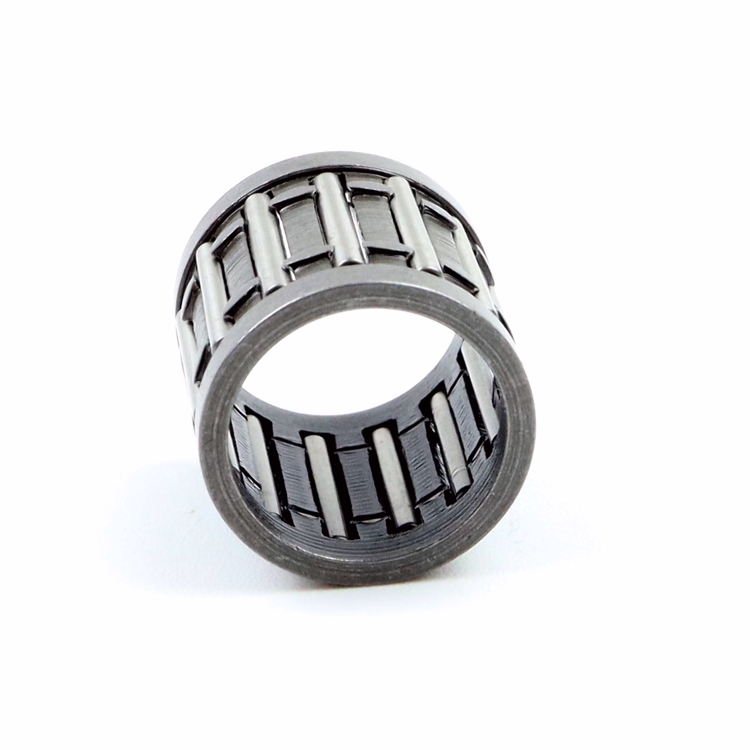 Recambio compatible con Yamaha 93310-112V0 93310-212L6-00 Rodamiento de agujas y jaula 12x15x16mm PPE08959 Recambio compatible con Yamaha 93310-112V0 93310-212L6-00 Rodamiento de agujas y jaula 12x15x16mm Descubre nuestra amplia gama de recambios para tus máquinas favoritas. Desde recambios para motos hasta kits de rodamientos de rueda, encontrarás todo lo que