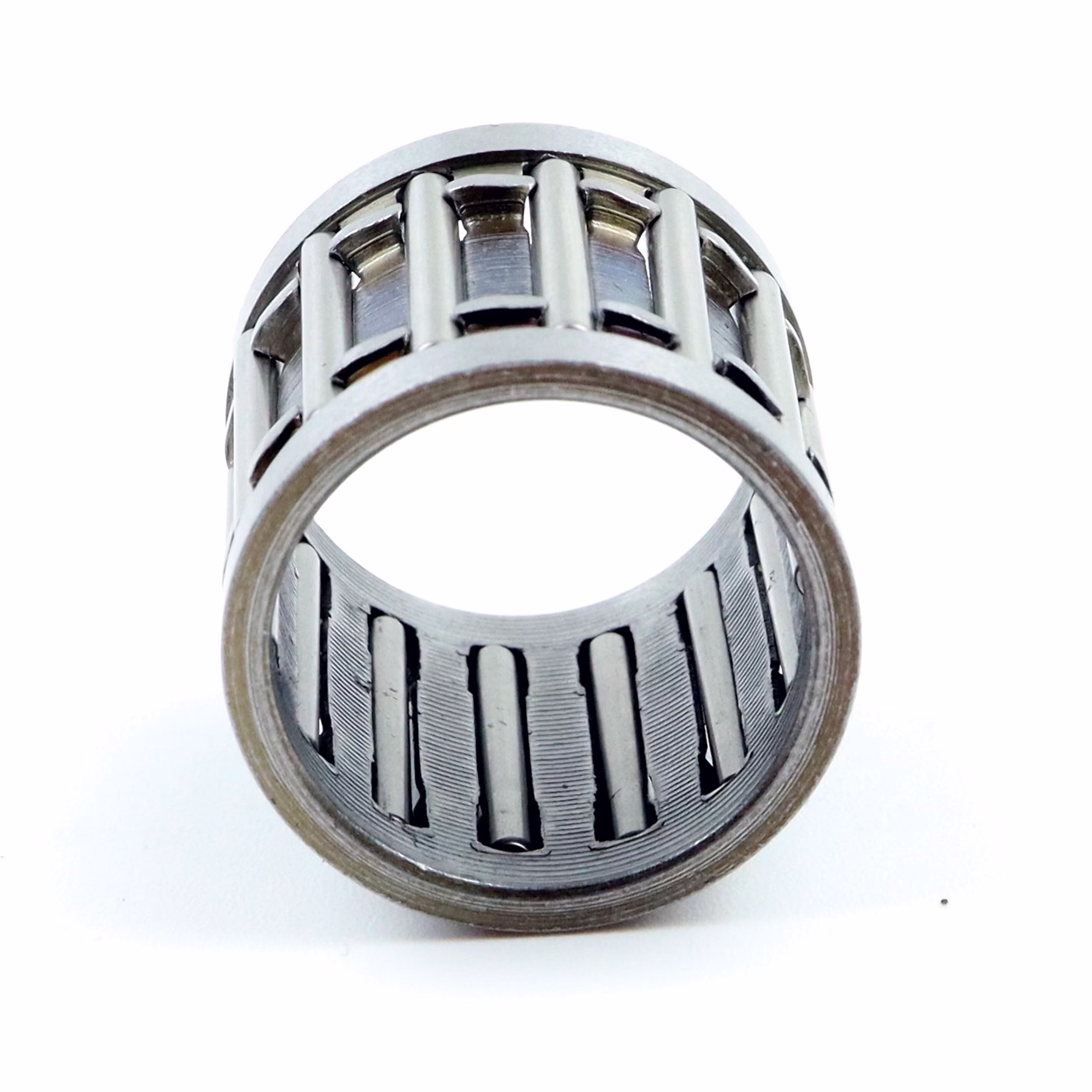 Ricambio compatibile con Yamaha 93310-218A6 93310-218A6-00 Cuscinetto a rullini e gabbia 18x22x22mm PPE08960 Ricambio compatibile con Yamaha 93310-218A6 93310-218A6-00 Cuscinetto a rullini e gabbia 18x22x22mm Scoprite la nostra ampia gamma di ricambi per le vostre macchine preferite. Dai ricambi per moto ai kit di cuscinetti per ruote, troverete tutto ciò che vi