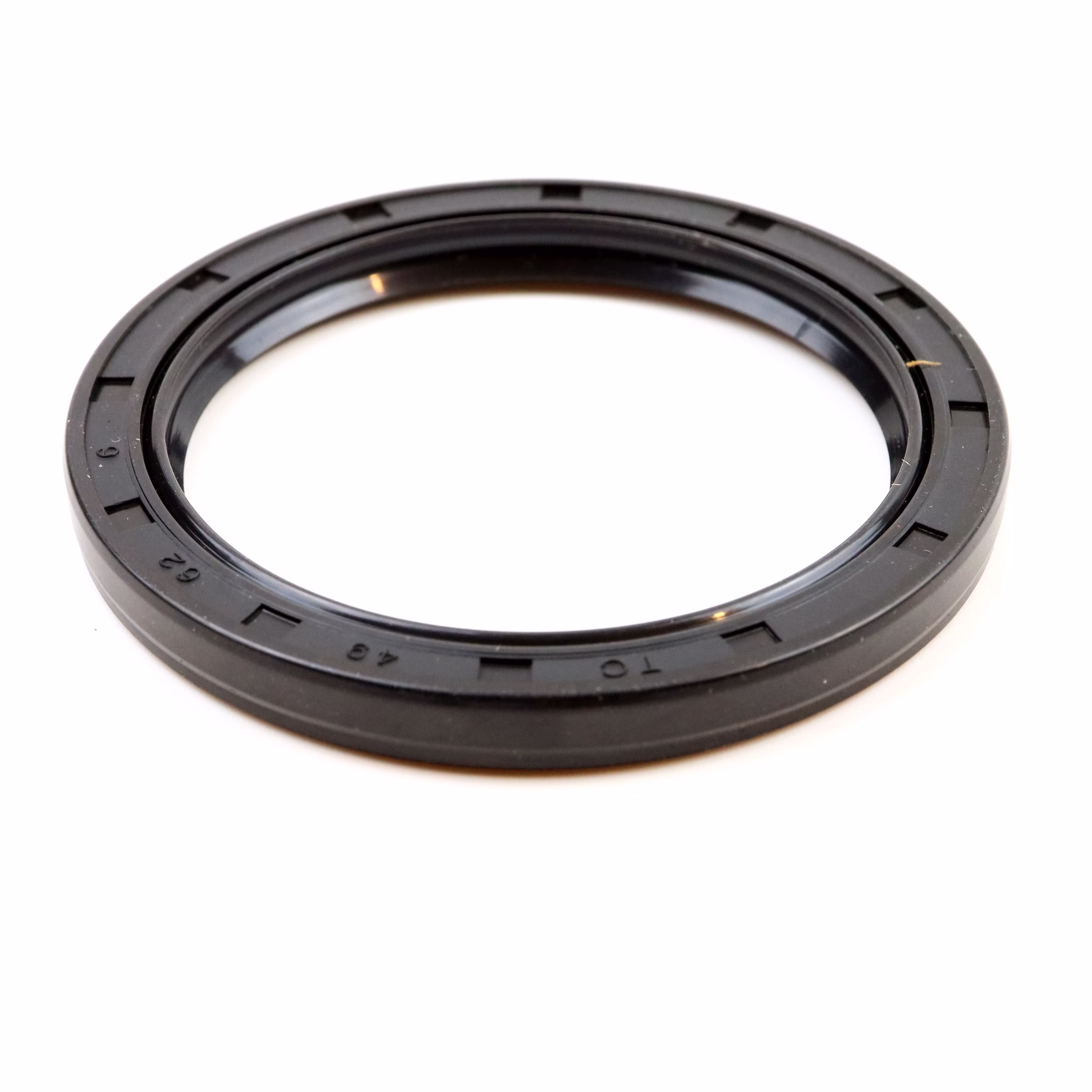 Pieza de recambio compatible con Yamaha 93105-49023 Retén eje rotativo 49x62x6mm NBR 70 PPE08972 Pieza de recambio compatible con Yamaha 93105-49023 Retén eje rotativo 49x62x6mm NBR 70 Descubre nuestra amplia gama de recambios para tus máquinas favoritas. Desde recambios para motos hasta kits de rodamientos de rueda, encontrarás todo lo que necesitas