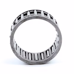 Recambio compatible con Aprilia 857290 Conjunto de agujas y jaula rodamiento de agujas 30x35x17mm PPE09027 Recambio compatible con Aprilia 857290 Conjunto de agujas y jaula rodamiento de agujas 30x35x17mm Descubre nuestra amplia gama de recambios para tus máquinas favoritas. Desde recambios para motos hasta kits de rodamientos de rueda, encontrarás todo lo que