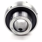 Scoprite il cuscinetto radiale con inserto a sfere di Parts and Parts, un cuscinetto radiale a sfere durevole che può essere facilmente montato su alberi con viti di fissaggio. Costruito secondo lo standard DIN 626-1, fornisce un supporto affidabile per i 