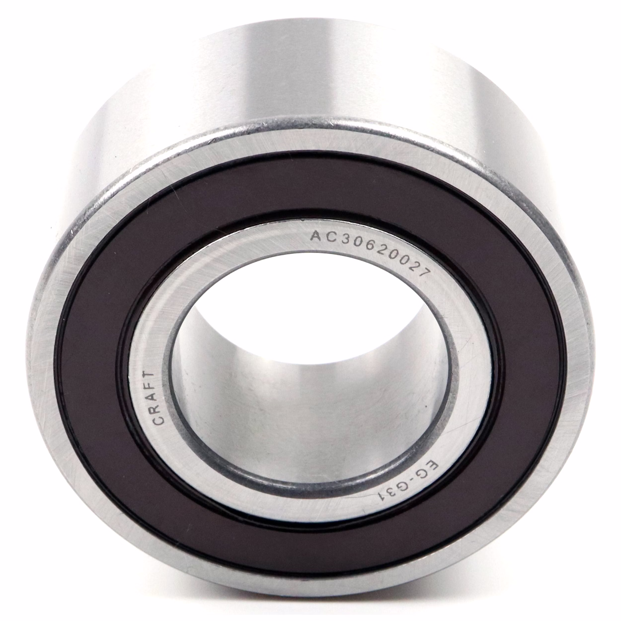 PP100092 Scoprite il cuscinetto a sfere a contatto obliquo 3205 2RS di Parts and Parts, un cuscinetto a doppia fila ad alte prestazioni progettato per garantire una rotazione fluida e la massima durata. Ideale per macchine CNC, motori elettrici, pompe dell'acqua e