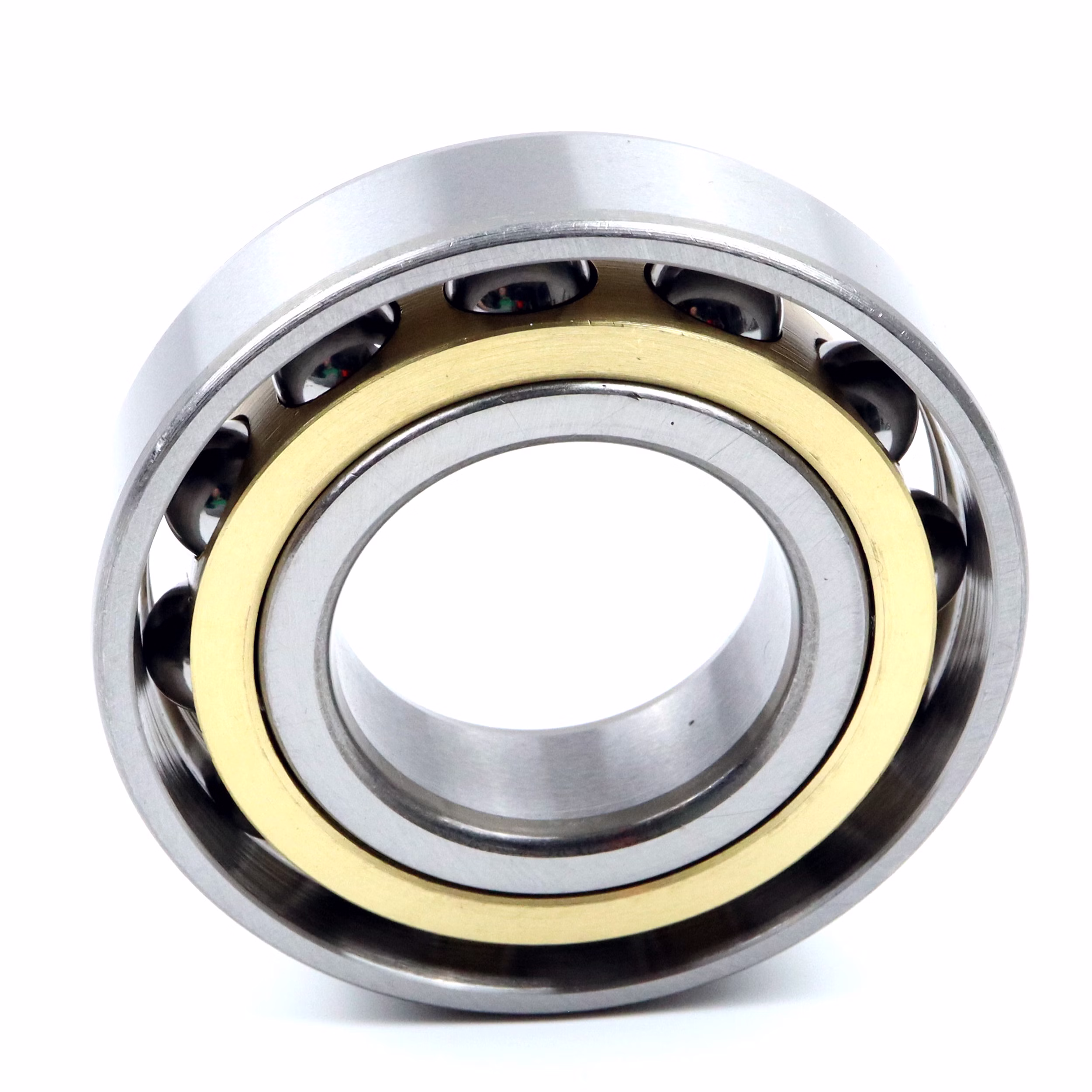 Cuscinetto a sfere a contatto obliquo 7207 ACM 35x72x17mm, DIN 628, a due corone, a basso attrito, sigillato per carichi radiali e assiali, ideale per applicazioni industriali e automotive PP100139 Scoprite il cuscinetto a sfere a contatto obliquo 3205 2RS di Parts and Parts, un cuscinetto a doppia fila ad alte prestazioni progettato per garantire una rotazione fluida e la massima durata. Ideale per macchine CNC, motori elettrici, pompe dell'acqua e