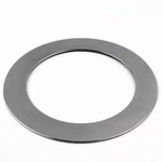 Rondella reggispinta AS6085 60x85x1mm, disco per cuscinetti assiali, DIN ISO 3547, assorbimento delle forze assiali, cuscinetto per albero a basso attrito, ideale per macchine e gruppi di ingranaggi PP270003 Rondelle reggispinta di alta qualità (dischi per cuscinetti assiali) per l'assorbimento della forza assiale. A basso attrito, durevoli e ideali per macchine, riduttori e applicazioni industriali.
