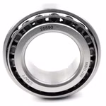 Cuscinetto a rulli conici 25590/25520 45.618x82.931x23.812mm, cuscinetto di precisione per carichi assiali e radiali per impieghi gravosi, DIN 720 ISO 355, durevole e resistente al calore PP070099 Scoprite il cuscinetto a rulli conici per impieghi gravosi DIN 720 ISO 355 per applicazioni industriali e automobilistiche. Grazie ai corpi volventi conici, offre elevata resistenza, basso attrito e lunga durata. Ideale per carichi radiali e assiali elevat