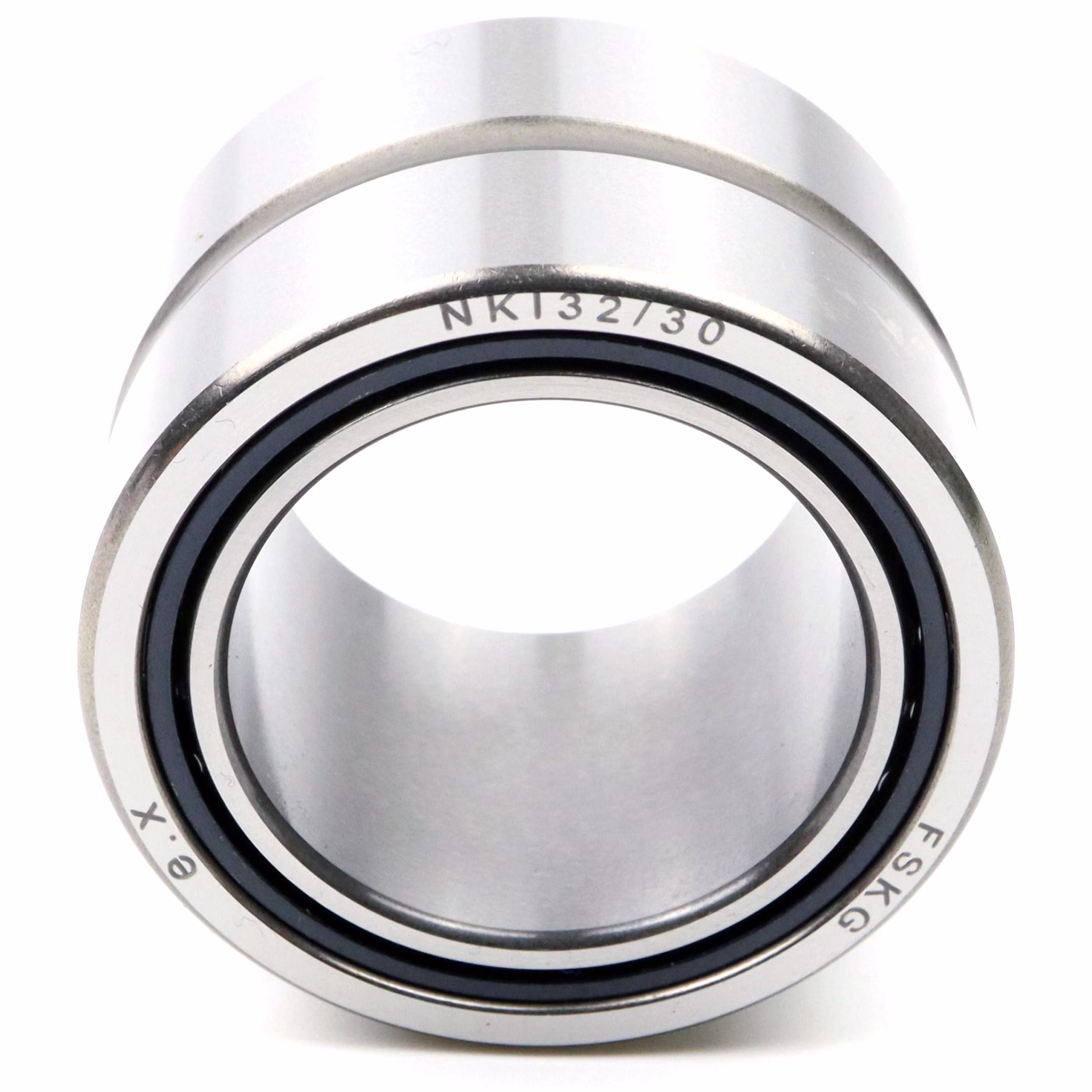 NKI32/30 Rodamiento de agujas 32x47x30mm DIN 617 ISO 1206, rodamiento de alto rendimiento, compacto y duradero sin anillo interior, ideal para aplicaciones de alta velocidad y servicio pesado en reductores y máquinas. PP080056 Casquillo de agujas sin anillo interior NKI32/30 32x47x30mm DIN 617 ISO 1206 comprar en línea ✓ Gran selección ✓ Precios favorables ✓ Entrega rápida