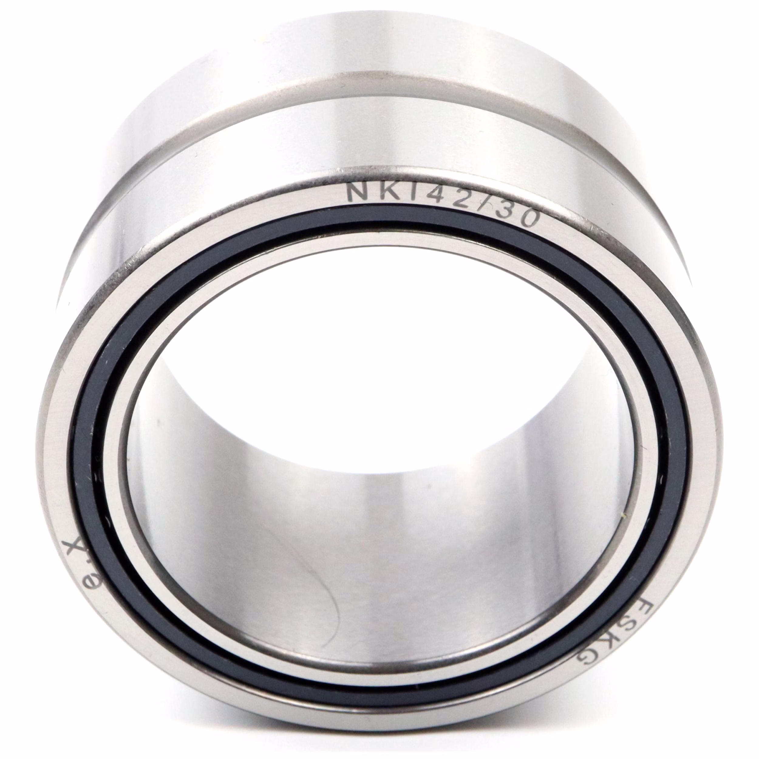 NKI42/30 Rodamiento de agujas 42x57x30mm DIN 617 ISO 1206, rodamiento de alto rendimiento, compacto y duradero sin anillo interior, ideal para aplicaciones de alta velocidad y servicio pesado en reductores y máquinas. PP080064 Casquillo de agujas sin anillo interior NKI42/30 42x57x30mm DIN 617 ISO 1206 comprar en línea ✓ Gran selección ✓ Precios favorables ✓ Entrega rápida