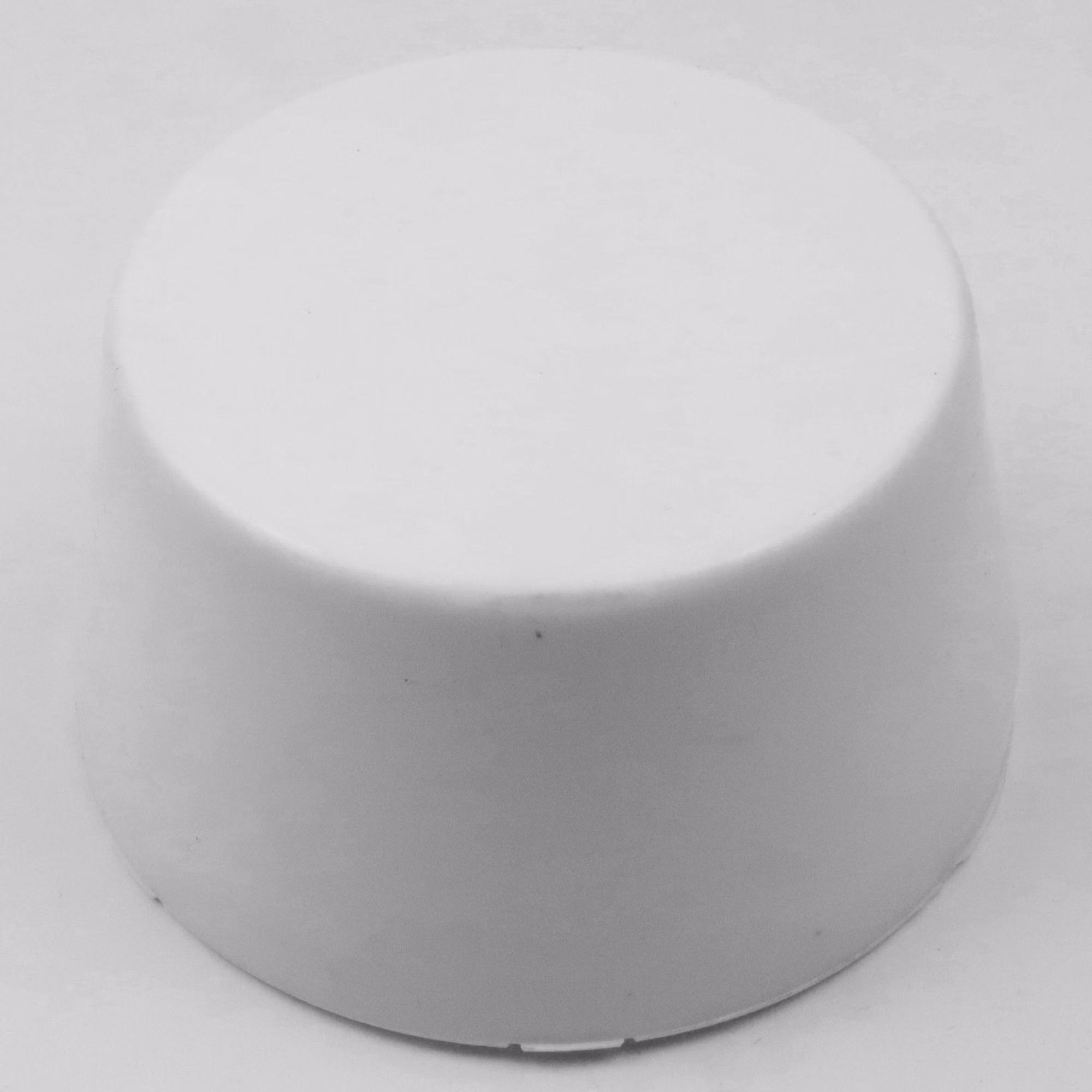 Capuchons de protection des roulements CC211-32 104x104x56mm, capuchon de protection thermoplastique pour les logements de roulements, protection contre la poussière & l'humidité, capuchon d'extrémité robuste pour les roulements d'arbre PP310010 Capuchons de protection en thermoplastique CC211-32 104x104x56mm pour les paliers de boîtier - protection contre la poussière & l'humidité, non corrosif, hygiénique, montage facile, idéal pour l'industrie & l'alimentaire.