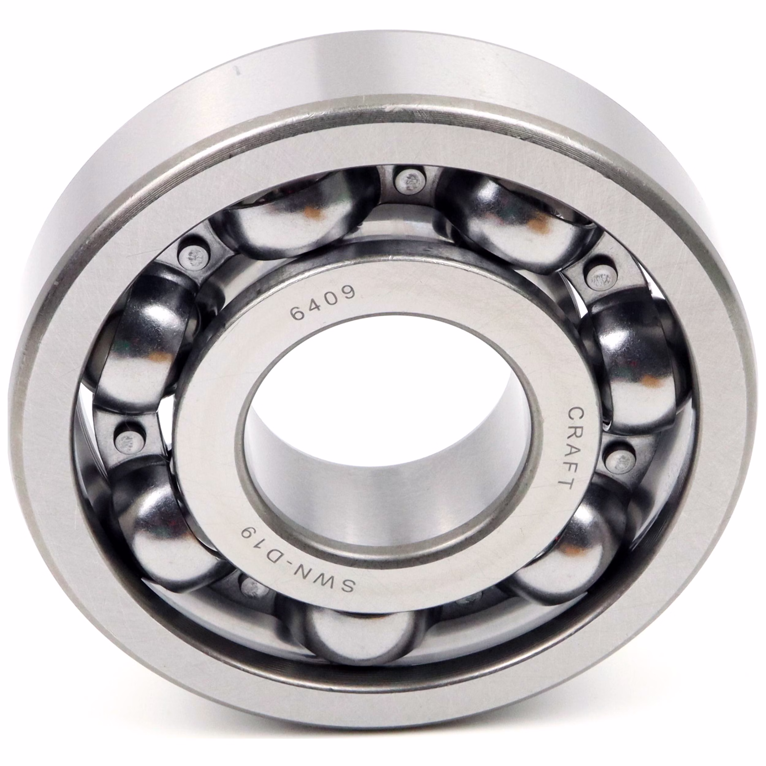 Rodamiento rígido a bolas 6409 , 45 por 100 por 29mm, DIN 625 ISO 15, rodamiento radial de alta velocidad, baja fricción, funcionamiento suave, ideal para transmisiones de vehículos y maquinaria industrial. PP010560 rodamiento de bolas rodamiento radial extractor engrasador rodamiento rígido de bolas eje de bolas anillo obturador tapa disco caucho jaula de acero alojamiento apretado suelto din 625 tabla rodamiento cojinete de deslizamiento juego c3 c4 rodamiento de ag