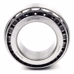 Kegelrollenlager JM207049/JM207010 55x95x29mm, hochbelastbares Präzisionslager für Axial- & Radialbelastungen, DIN 720 ISO 355, langlebig & hitzebeständig PP070174 Entdecken Sie das hochbelastbare Kegelrollenlager DIN 720 ISO 355 für Industrie- und Automobilanwendungen. Mit konischen Wälzkörpern bietet es hohe Festigkeit, geringe Reibung und eine lange Lebensdauer. Ideal für hohe Radial- und Axialbelastungen, tempera