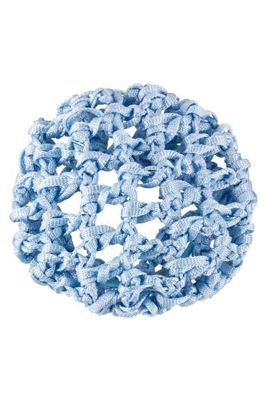 Ein hellblaues Duttnetz.
