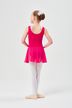 Junge Balletttänzerin in einem rosa Kleid 2