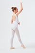 Junges Mädchen in weißem Ballett Trikot 5