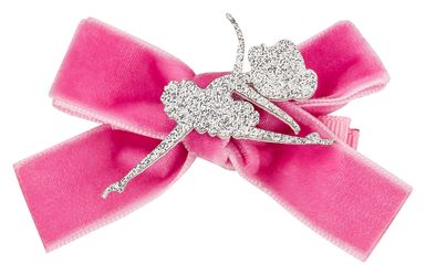 Eine rosa Samtschleife mit einer glitzernden silbernen Ballerina-Brosche in der Mitte.
