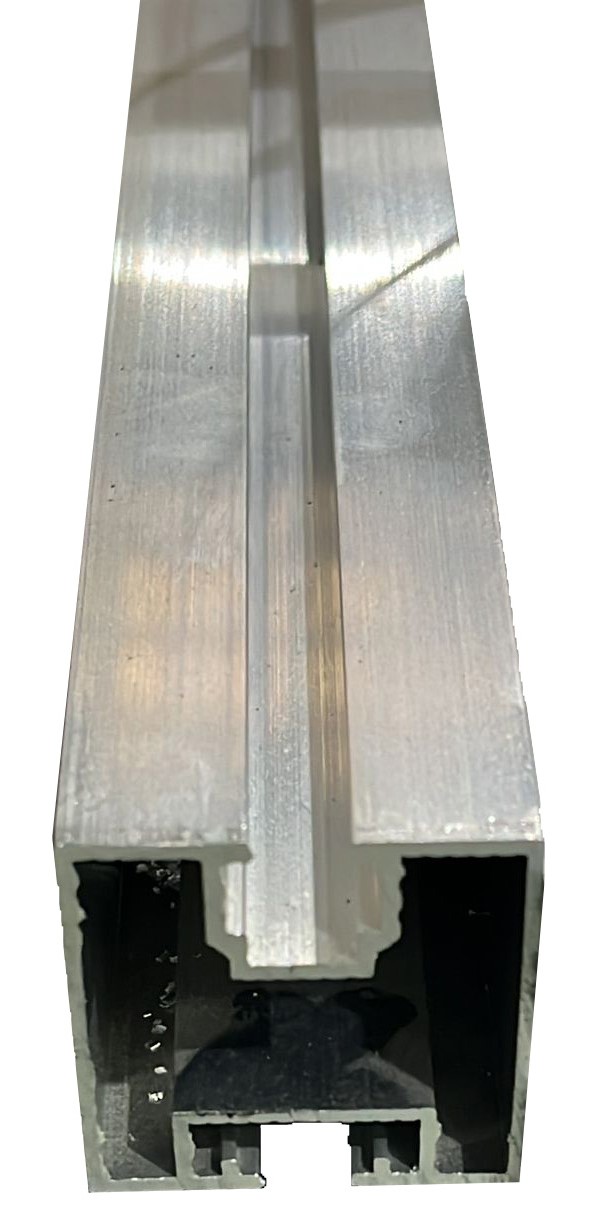 Solarprofil Aluminium 40 x 40 mm - Nut 8 mm Solarprofil Aluminium 40 x 40 mm - Nut 8 mm
