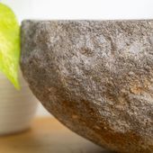 40 cm Naturstein-Waschbecken oval aus Flussstein kaufen 3