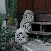 wohnfreuden Garten Steinlampe Sonnenornament 39 cm
