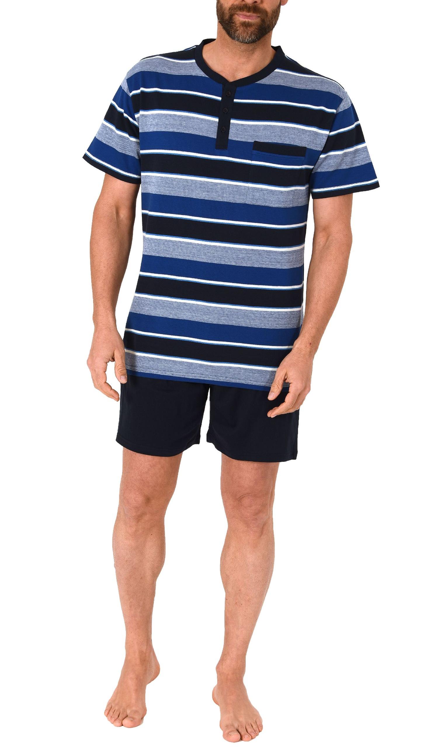 Eleganter Herren Shorty Pyjama kurzarm Schlafanzug in Streifenoptik, Knopfleiste am Hals Eleganter Herren Shorty Pyjama kurzarm Schlafanzug in Streifenoptik, Knopfleiste am Hals