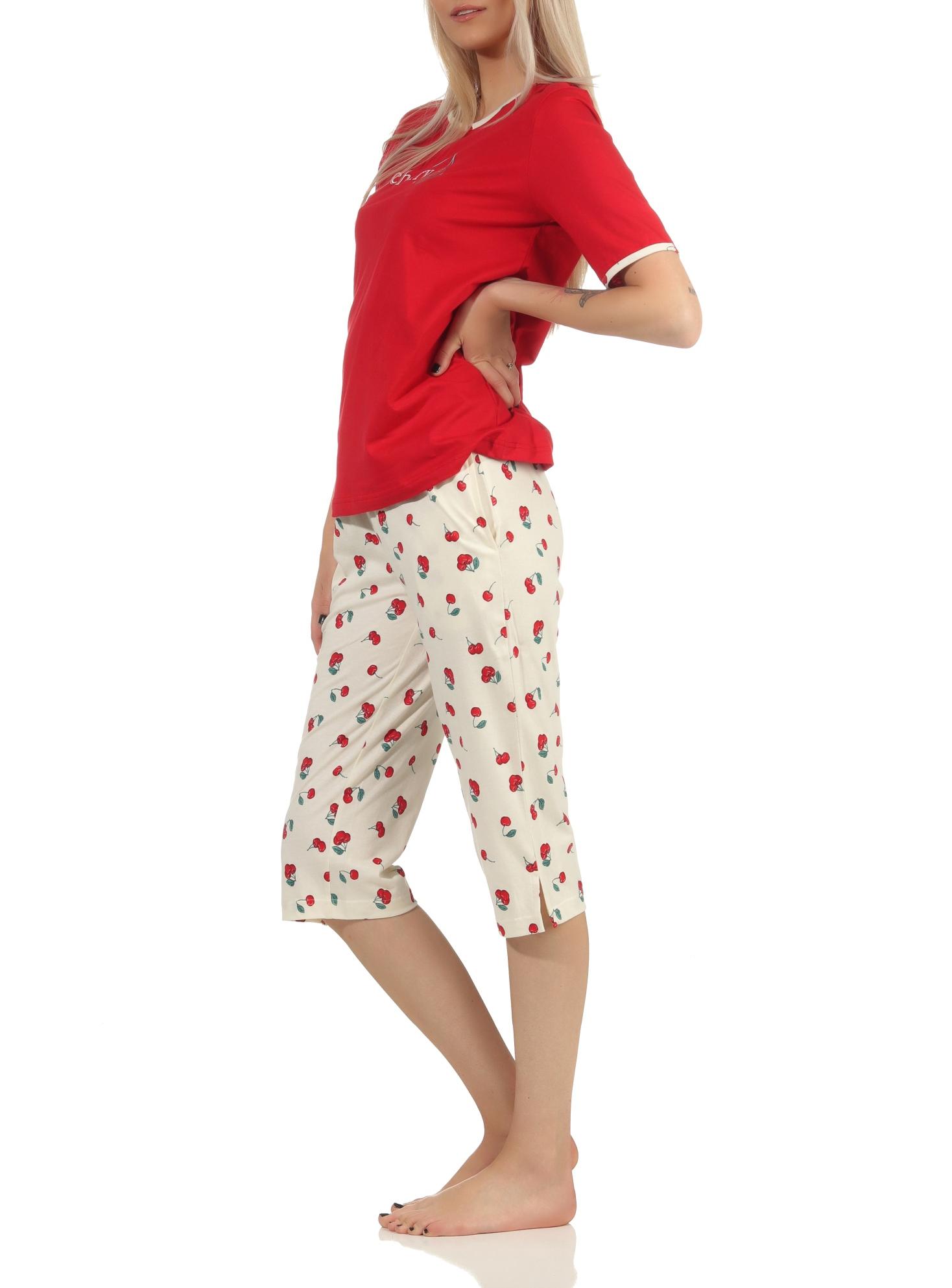 Süsser Damen Capri Schlafanzug kurzarm Pyjama mit Kirschen als Motiv – 112 204 90 535 Süsser Damen Capri Schlafanzug kurzarm Pyjama mit Kirschen als Motiv – 112 204 90 535