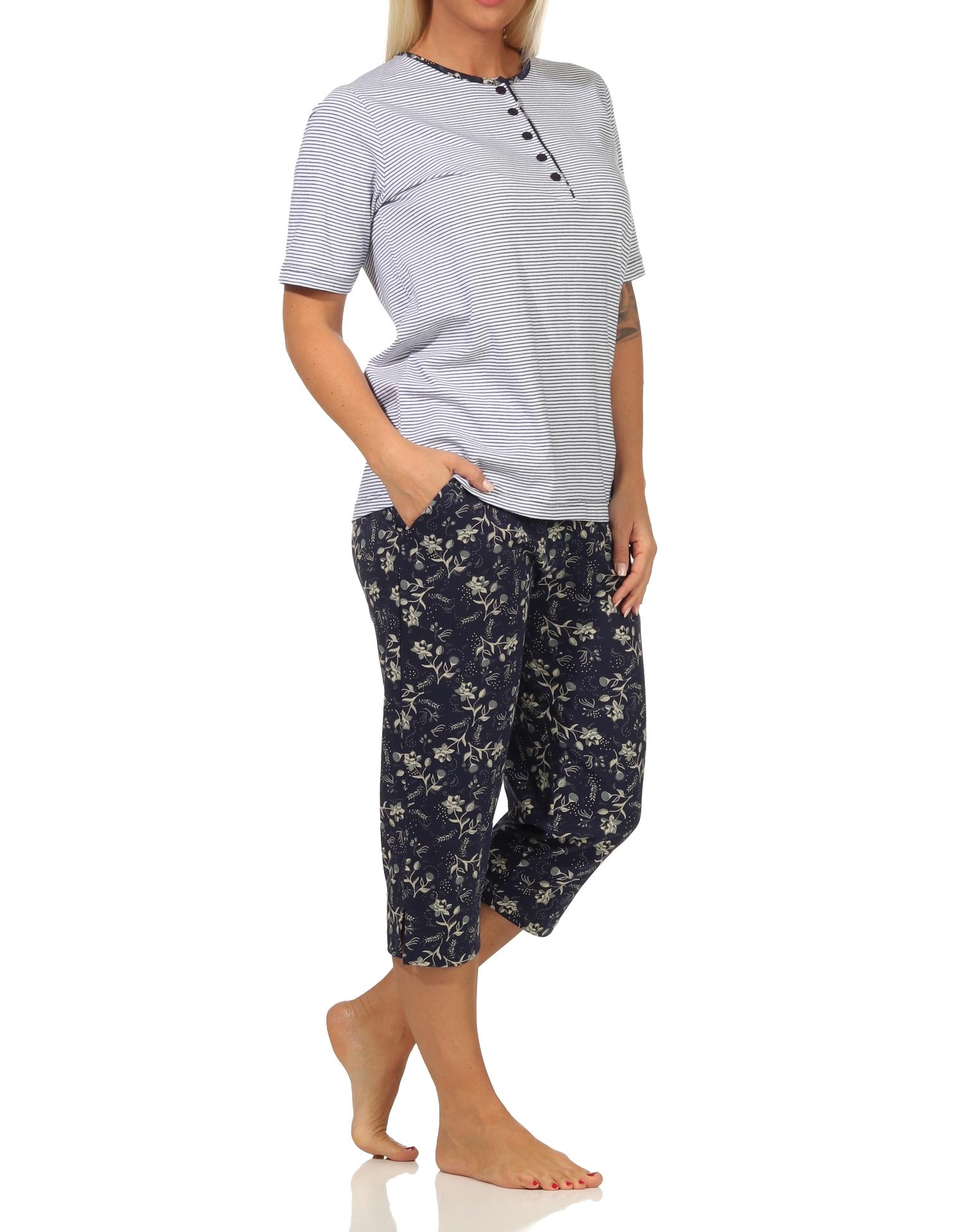 Normann Damen Capri Schlafanzug kurzarm Pyjama, Oberteil gestreift, Hose Blümchenmuster Normann Damen Capri Schlafanzug kurzarm Pyjama, Oberteil gestreift, Hose Blümchenmuster