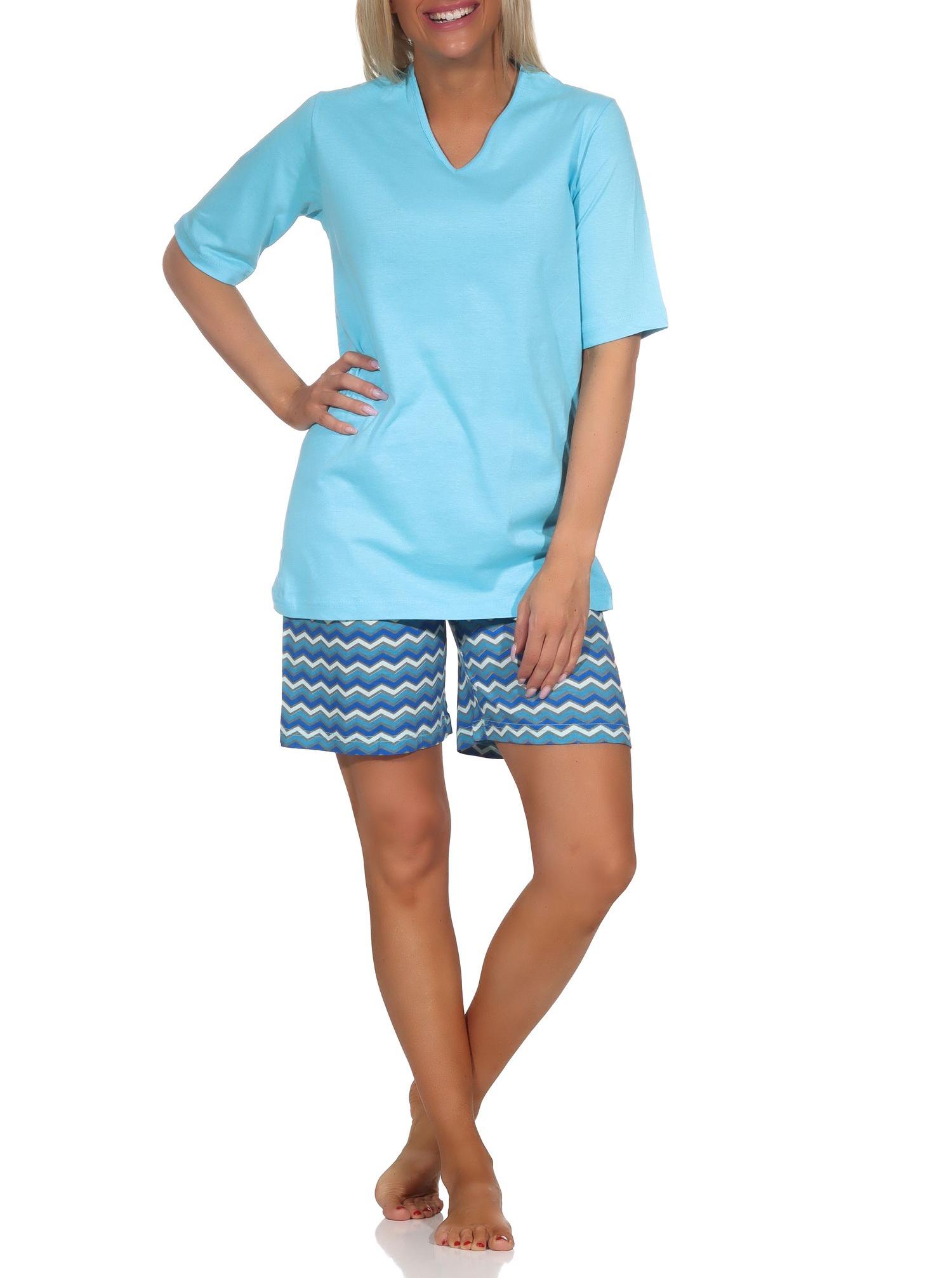 Damen Shorty Pyjama kurz mit V-Hals und gemusterten Shorts in strahlenden Farben 123 205 10 899 Damen Shorty Pyjama kurz mit V-Hals und gemusterten Shorts in strahlenden Farben