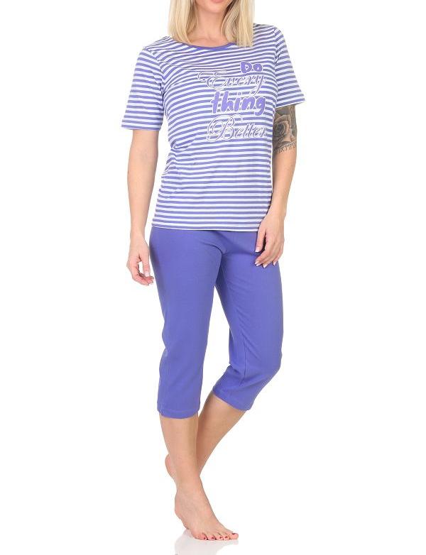 Normann Damen kurzarm Capri Schlafanzug Pyjama in feiner Streifenoptik mit Frontprint Normann Damen kurzarm Capri Schlafanzug Pyjama in feiner Streifenoptik mit Frontprint