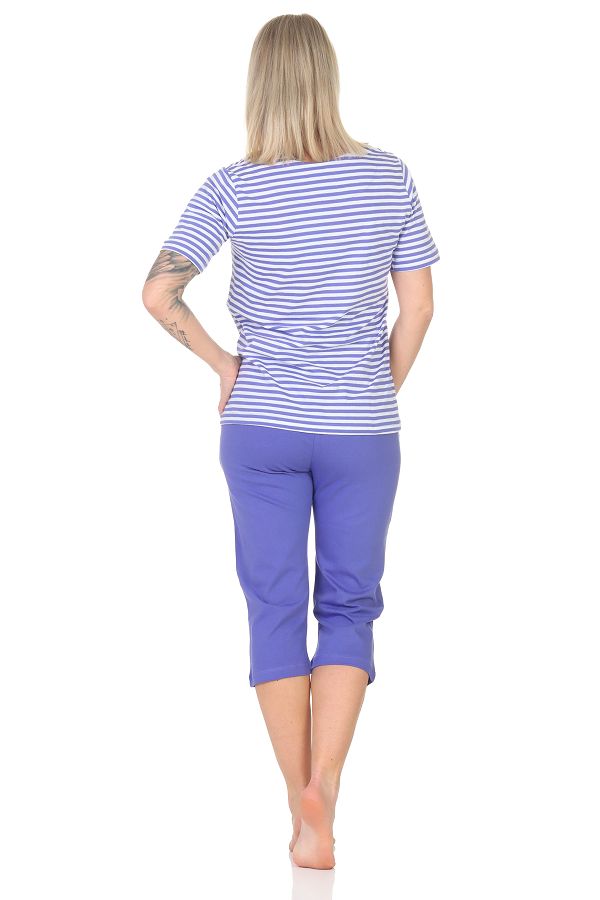 Normann Damen kurzarm Capri Schlafanzug Pyjama in feiner Streifenoptik mit Frontprint Normann Damen kurzarm Capri Schlafanzug Pyjama in feiner Streifenoptik mit Frontprint