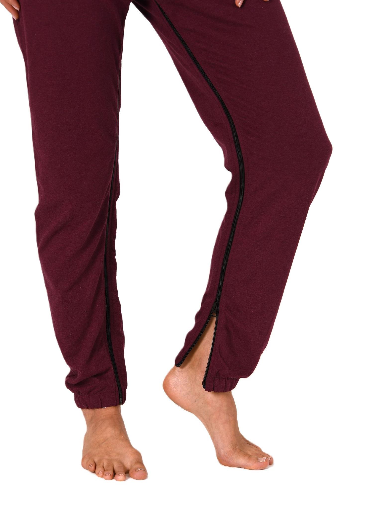 Damen Pflegeoverall langarm Einteiler Schlafanzug mit Reissverschluss Vorne und am Bein Damen Pflegeoverall langarm Einteiler Schlafanzug mit Reissverschluss Vorne und am Bein