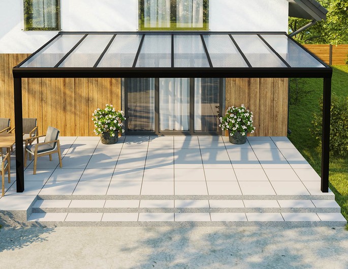 Terrassenüberdachung Alu Topline 600x300 cm anthrazit mit Stegplatten. McTerrasse