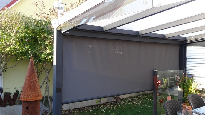 200 x 300 cm Senkrechtmarkise Solaroll SZ11 mit Seitensaumführung