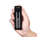 Klarus-K1X-USB-Ladegeraet-auch-fuer-21700er-Akkus-K1X-3848_2.png Klarus-K1X-USB-Ladegeraet-auch-fuer-21700er-Akkus-K1X-3848_2.png
