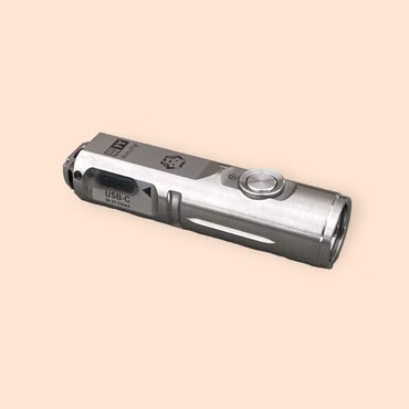 RovyVon Aurora A4 - G4 Nichia LED 420 Lumen Titanium EDC Schlüsselbund Taschenlampe