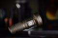 Manker-MC13-II-SFT40-1800-Lumen-mit-18350-Akku-und-erweiterbar-fuer-18650-sand-MC13-II-4472_3.jpg Manker-MC13-II-SFT40-1800-Lumen-mit-18350-Akku-und-erweiterbar-fuer-18650-sand-MC13-II-4472_3.jpg