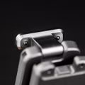 -Titaner-Tissaw--eine-CNC-gefertigte-Titanium-Klapp-Hand-Saege--Alien-4819_6.jpeg