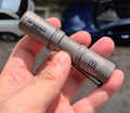 Manker-E05-II-TI-stonewashed-Pocket-AA-14500-1300-Lumen-LED-Taschenlampe-E05-TI-4834_1.png Manker-E05-II-TI-stonewashed-Pocket-AA-14500-1300-Lumen-LED-Taschenlampe-E05-TI-4834_1.png