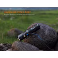 Fenix-PD26R-ACE-----Kraftvolle-EDC-Taschenlampe-mit-1300-Lumen--SET-Modus-und-USB-C-PD26RACE-4988_10.jpg Fenix-PD26R-ACE-----Kraftvolle-EDC-Taschenlampe-mit-1300-Lumen--SET-Modus-und-USB-C-PD26RACE-4988_10.jpg